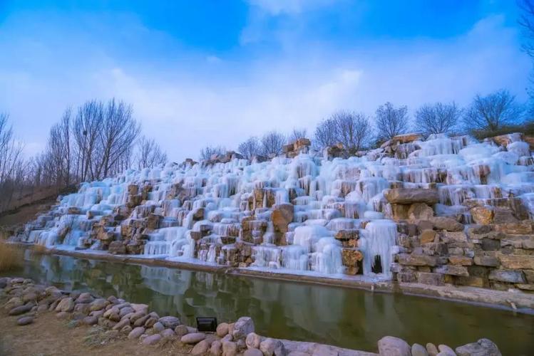 霸州驿璟玫瑰温泉假日酒店