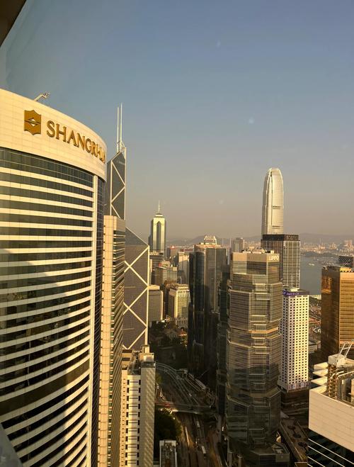 香港维多利亚港附近的酒店