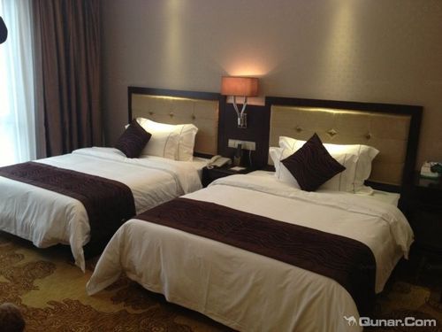 南宁金御华尊国际大酒店