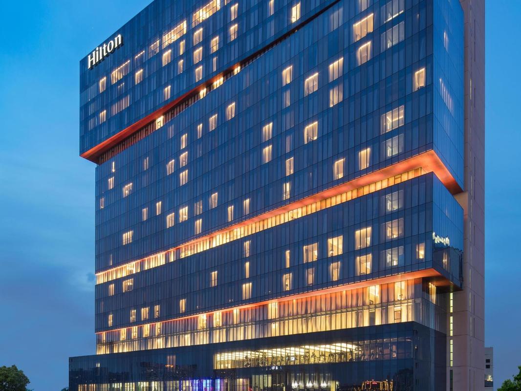 广州天河新天希尔顿酒店