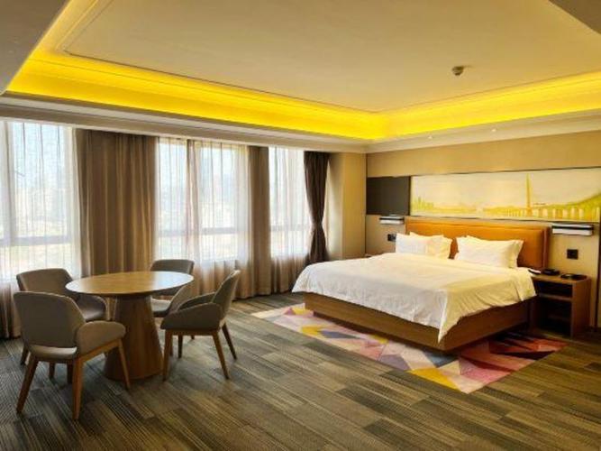 深圳坂田希尔顿欢朋酒店