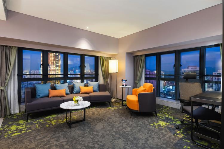 深圳坂田希尔顿欢朋酒店