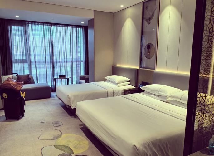 济南银座泉城大酒店电话