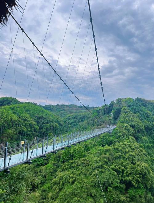 成都周边适合自驾游的地方