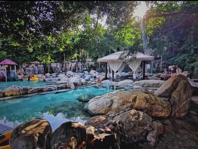 弥勒可以泡温泉的酒店