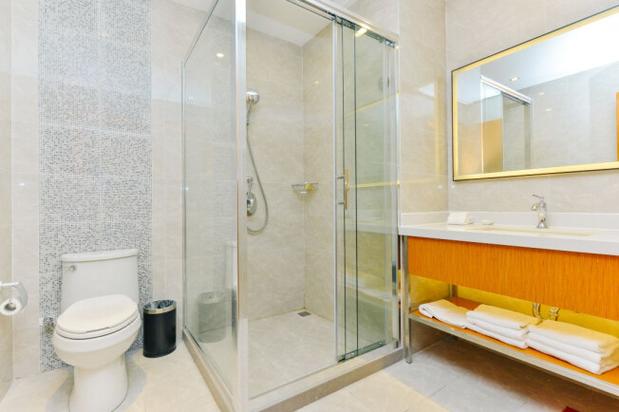 邻江壹号国际邮轮酒店