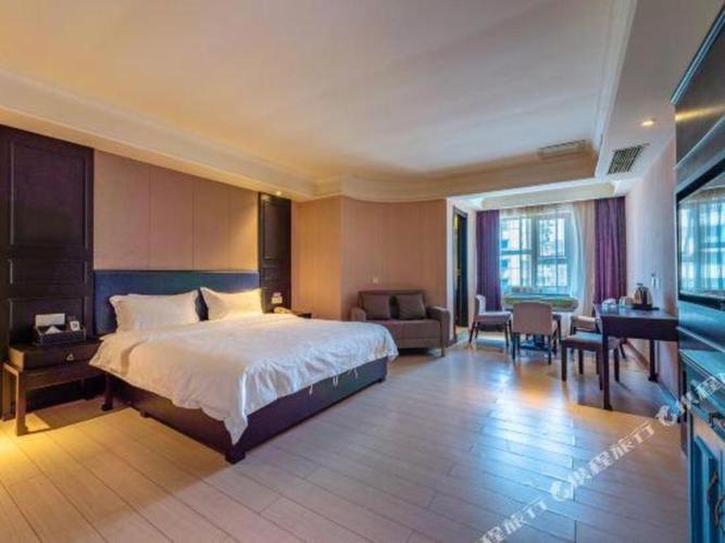 贵阳黔灵公园附近酒店