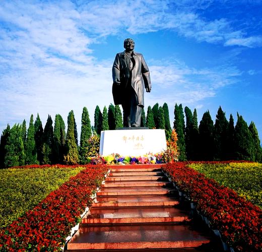 深圳莲花山公园有什么景点