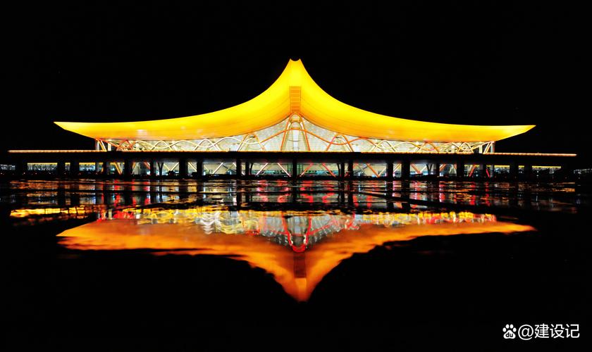 昆明长水机场离哪个景点近