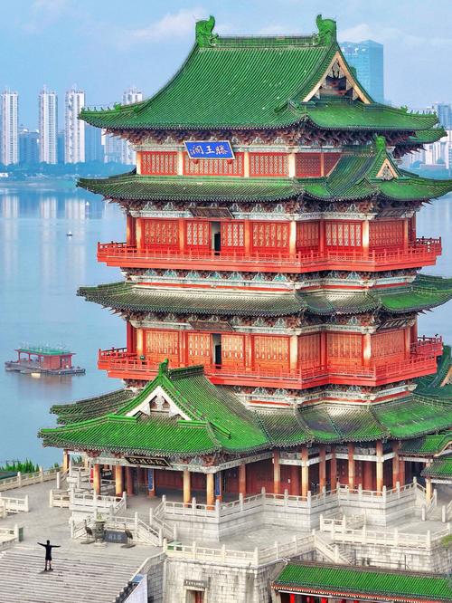 南昌市区有什么好玩的景点