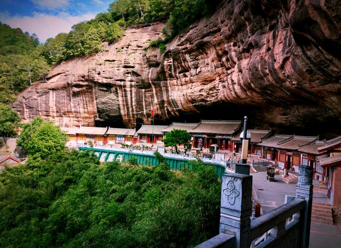 天水附近的旅游景点有哪些