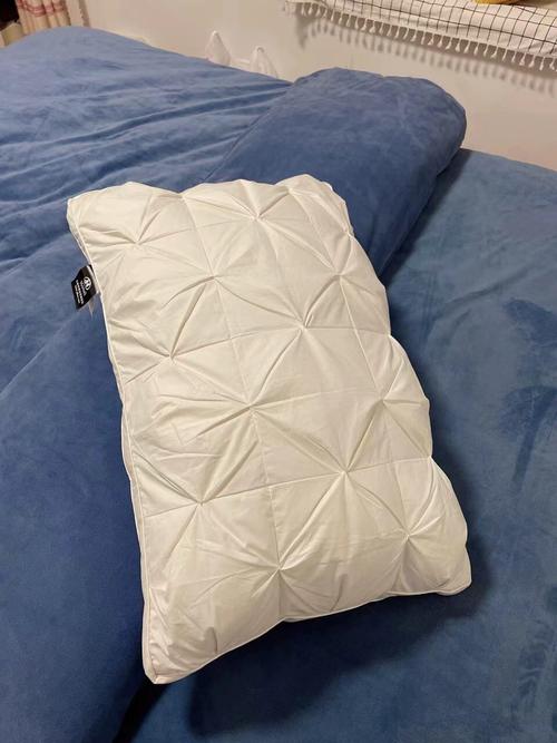 五星级酒店用什么枕头