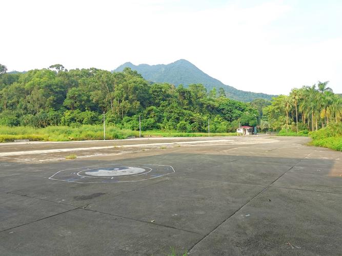 东莞长安莲花山庄酒店