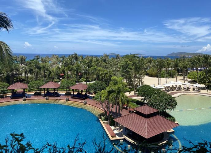 亚龙湾海景房酒店推荐