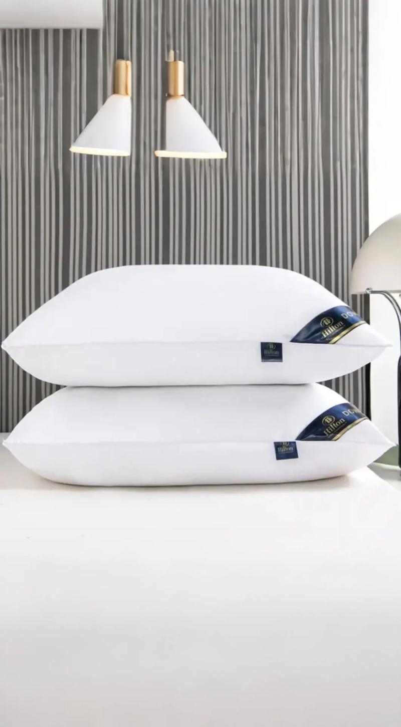 为什么酒店有两个枕头