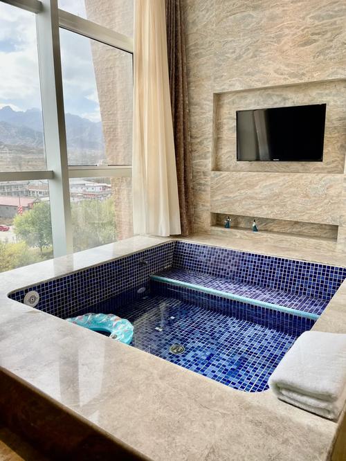 涞源白桦林温泉谷酒店