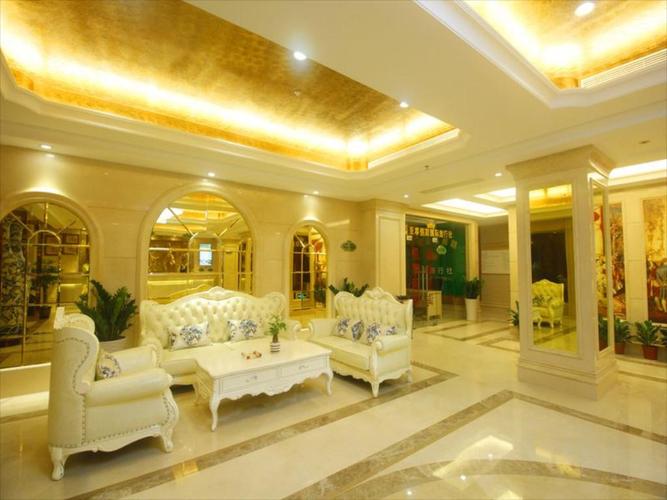 三亚第一市场附近酒店