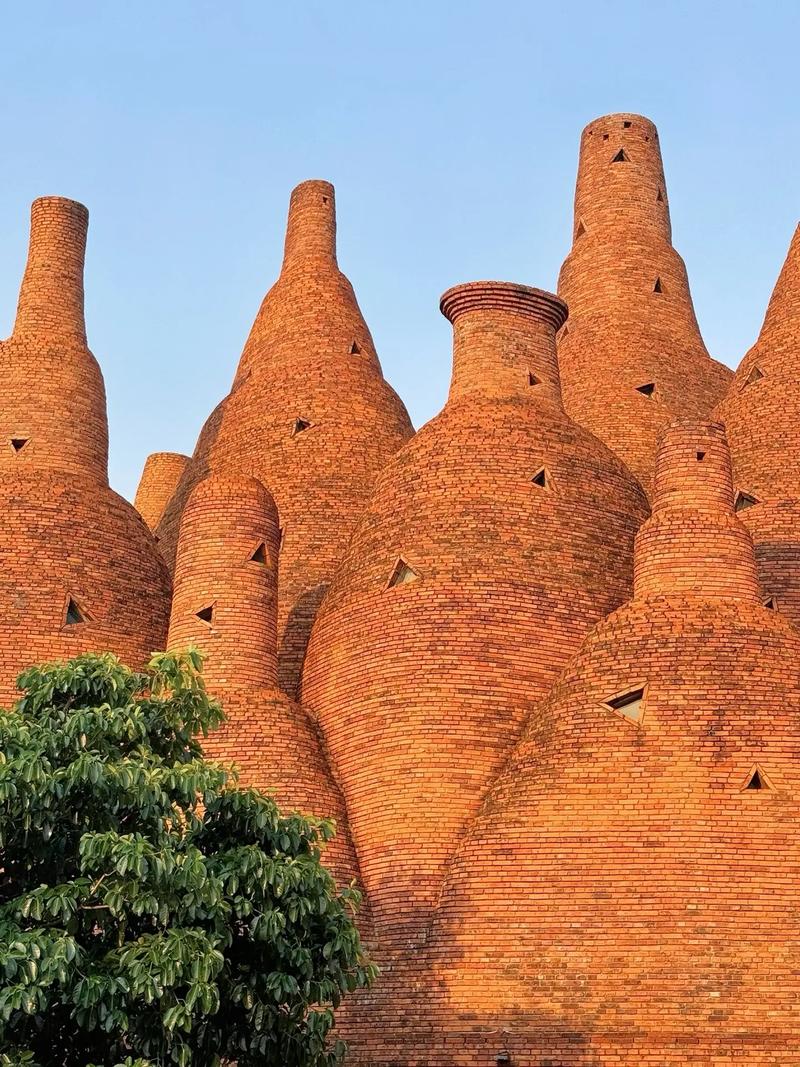 云南弥勒有什么好玩的景点