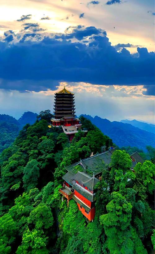 成都市区的旅游景点有哪些