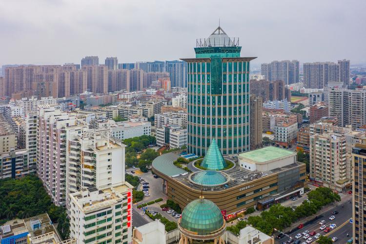 石狮爱乐皇冠假日酒店