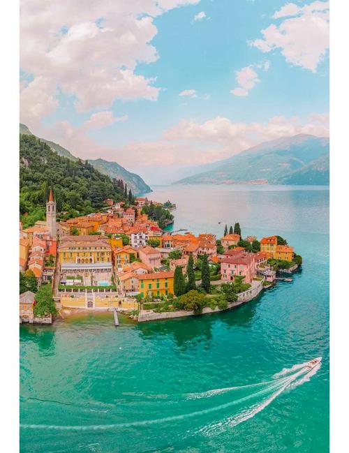 科莫湖的10个必到景点