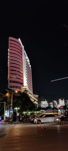 昆明中心皇冠假日酒店