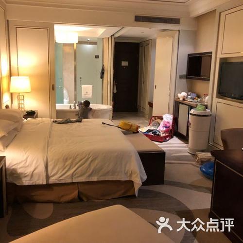 新昌绿城雷迪森大酒店