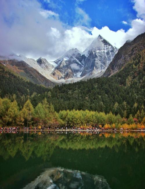 毕棚沟最自驾游一日游