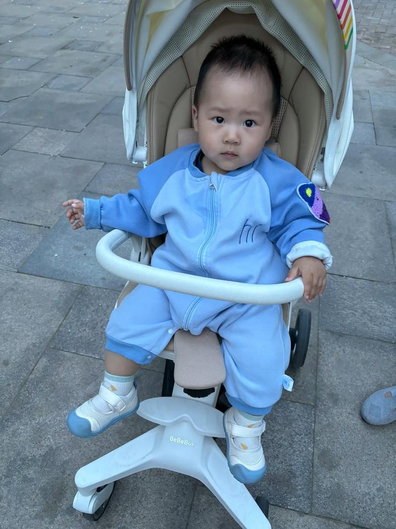 带11个月宝宝自驾游