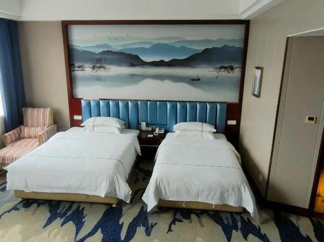 巩义市格兰大酒店电话