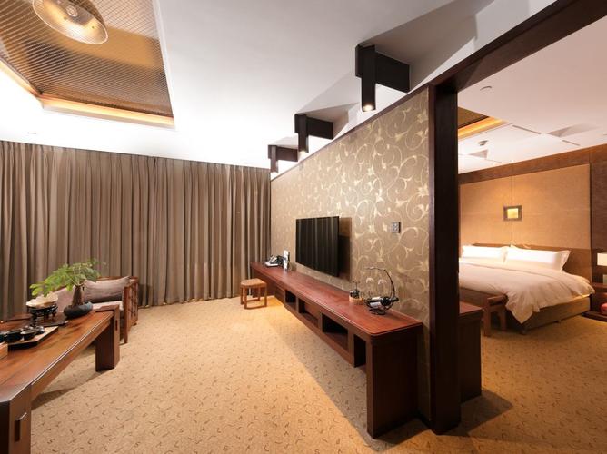 重庆佳宇英皇酒店电话