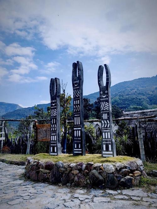 翁丁古寨可以自驾游吗