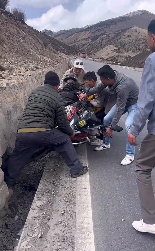 摩托车进藏自驾游视频