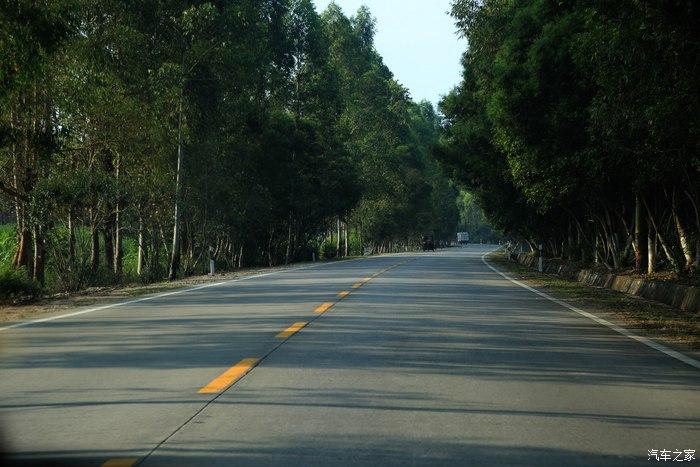 凯里至凤凰一线自驾游