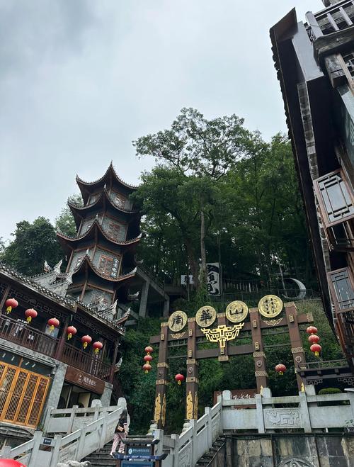 凤凰古镇附近有什么景点