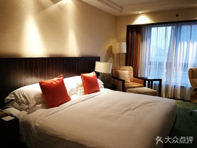 北京艺苑皇冠假日酒店