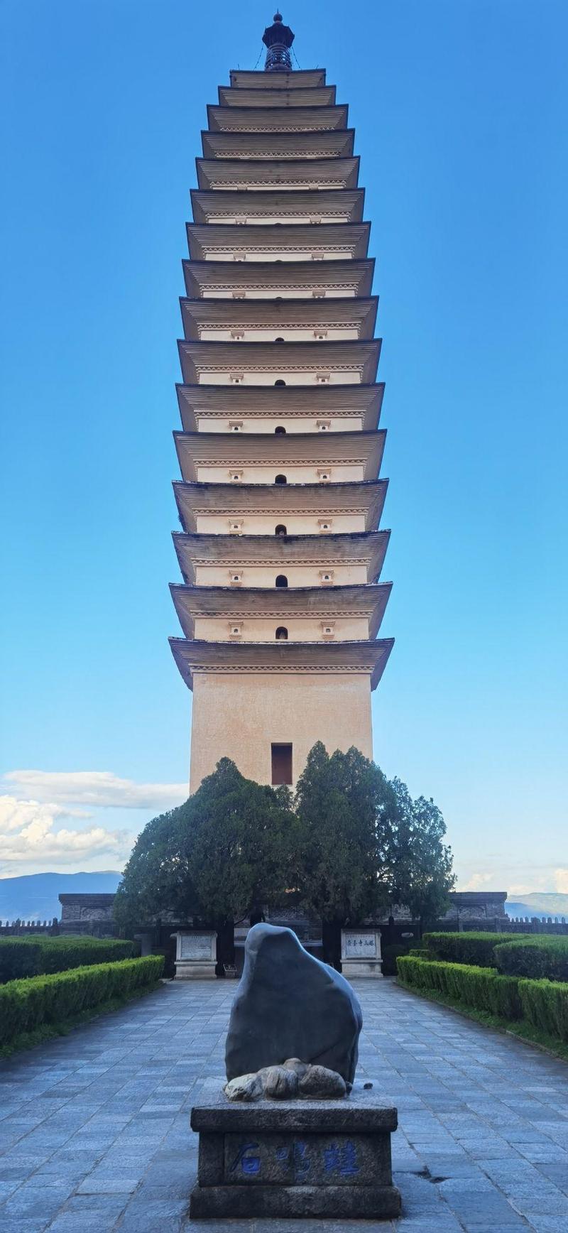 云南旅游必去的景点图片