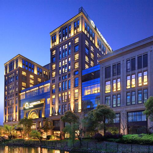 上海浦东绿地铂骊酒店