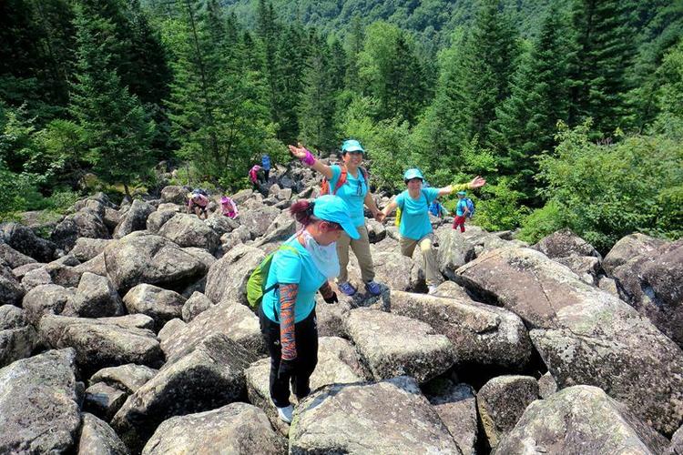 鹤立石海自驾游怎么走