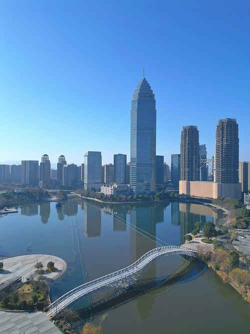 绍兴世茂皇冠假日酒店