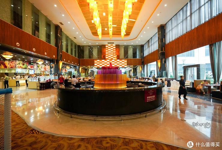 烟台南山皇冠假日酒店