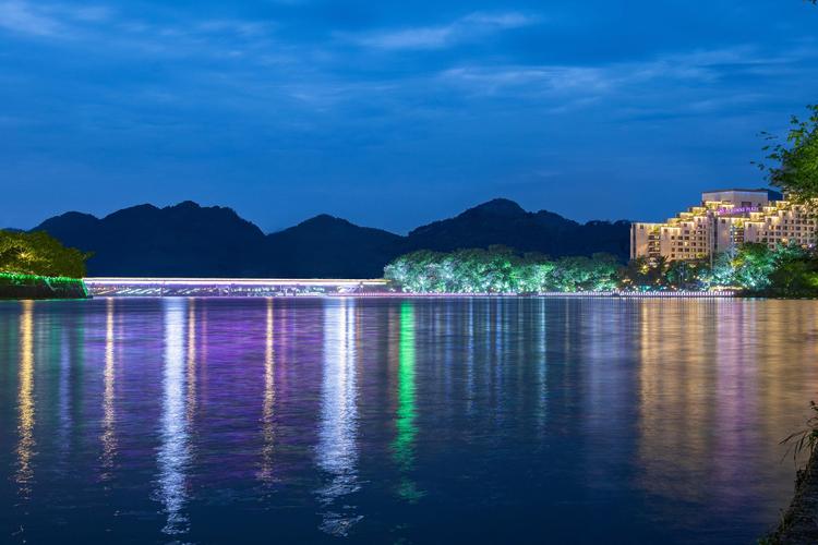 黄山昱城皇冠假日酒店