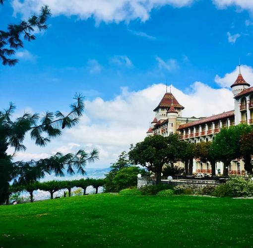 瑞士国际酒店管理大学