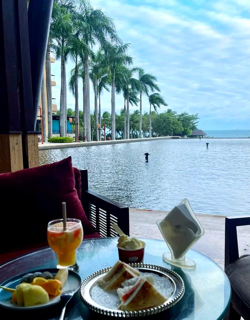 亚龙湾红树林度假酒店