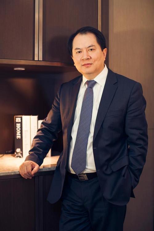 如家酒店集团创始人