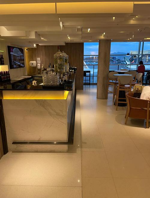 香港机场到华丽酒店