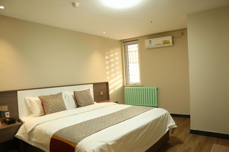 速8酒店有避孕套吗