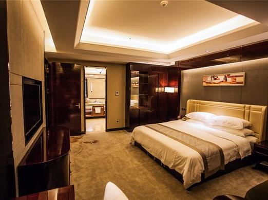 蒙自绿宝云盛大酒店