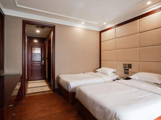 南京爱美达假日酒店