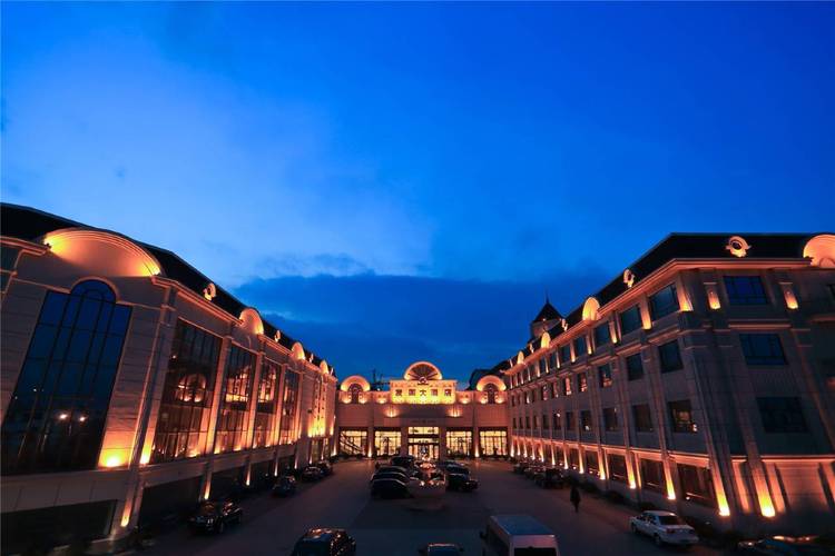 大连普兰店发国酒店